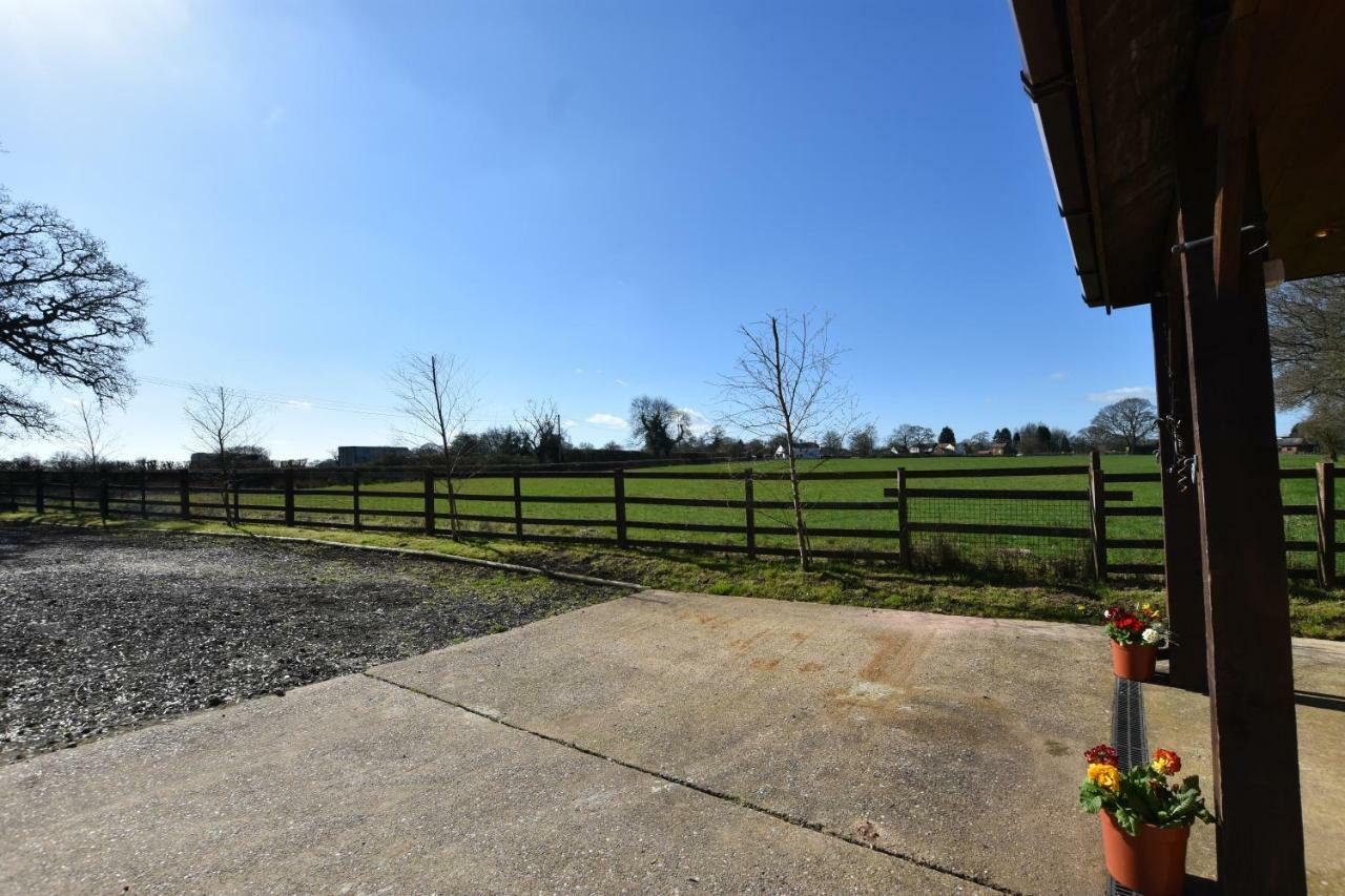 Oak Tree Stables Holiday home *